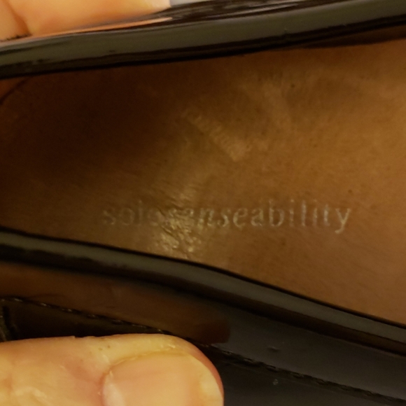 SOLESENSIBILITY BLACK PATENT LOAFERS 7.5 m - Picture 4 of 4